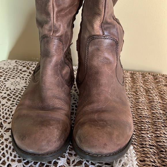 Ladies Brown distressed Boots, 38 - Picture 6 of 8